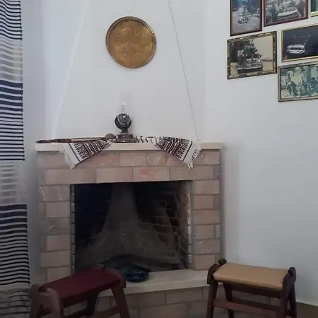 Dimitris House 度假居 卡兰巴卡