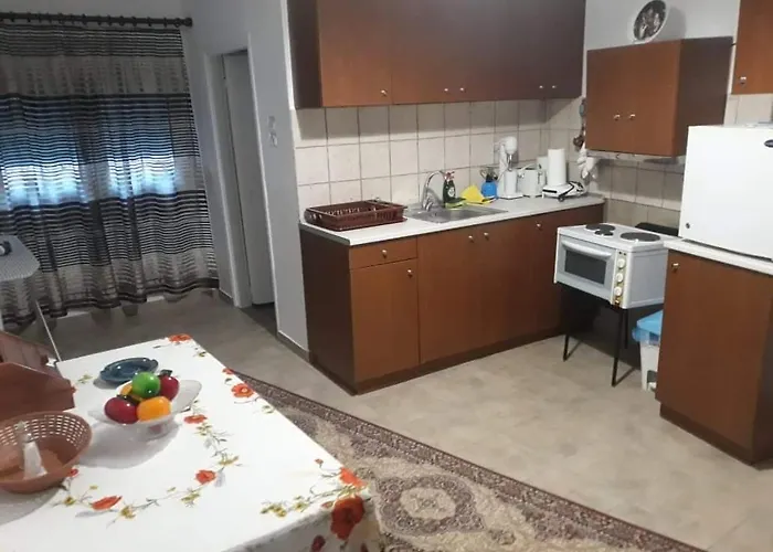 度假居 Dimitris House 卡兰巴卡